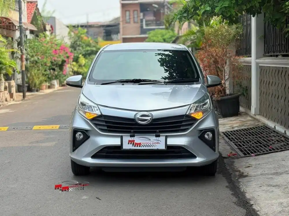 Dp 5 Juta | Daihatsu New Sigra X Deluxe 1.2 Manual 2022 Silver