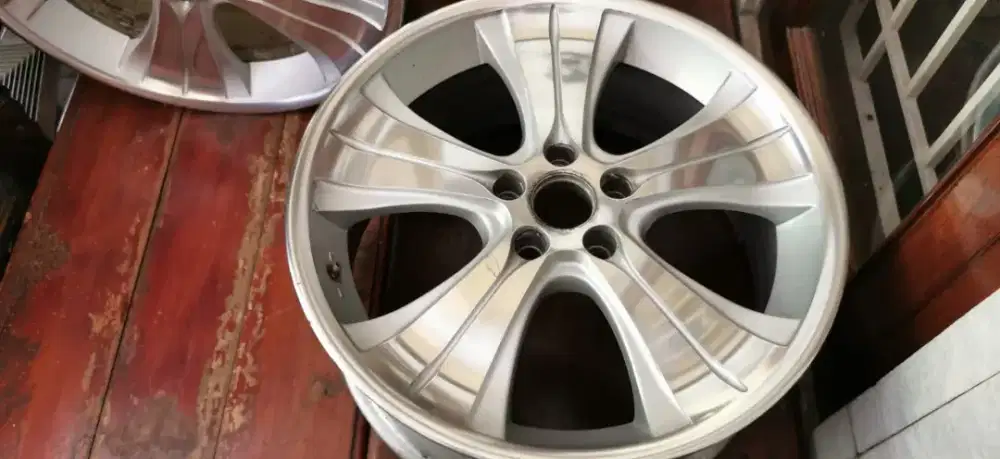 Velg Mercedes Benz W212 E Class E350 Belang Langka Mantap Ajib Mulus