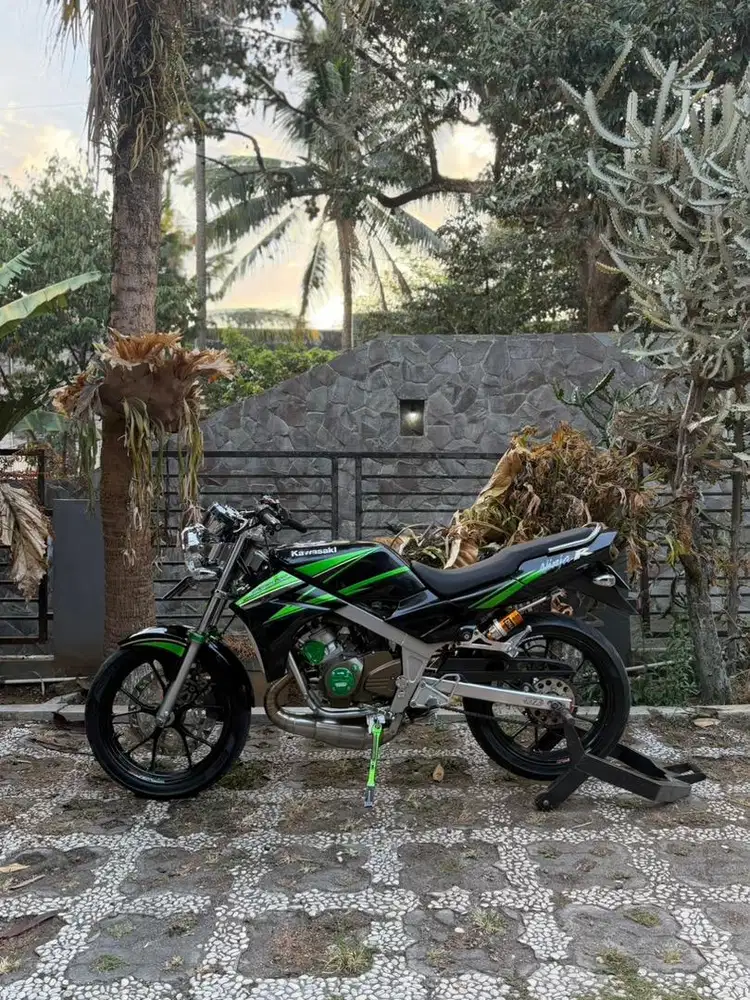 Ninja R Limited Edition 2015