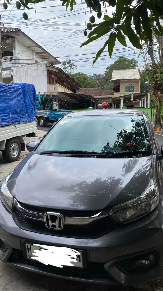 Di jual honda brio satya E MT th 2019