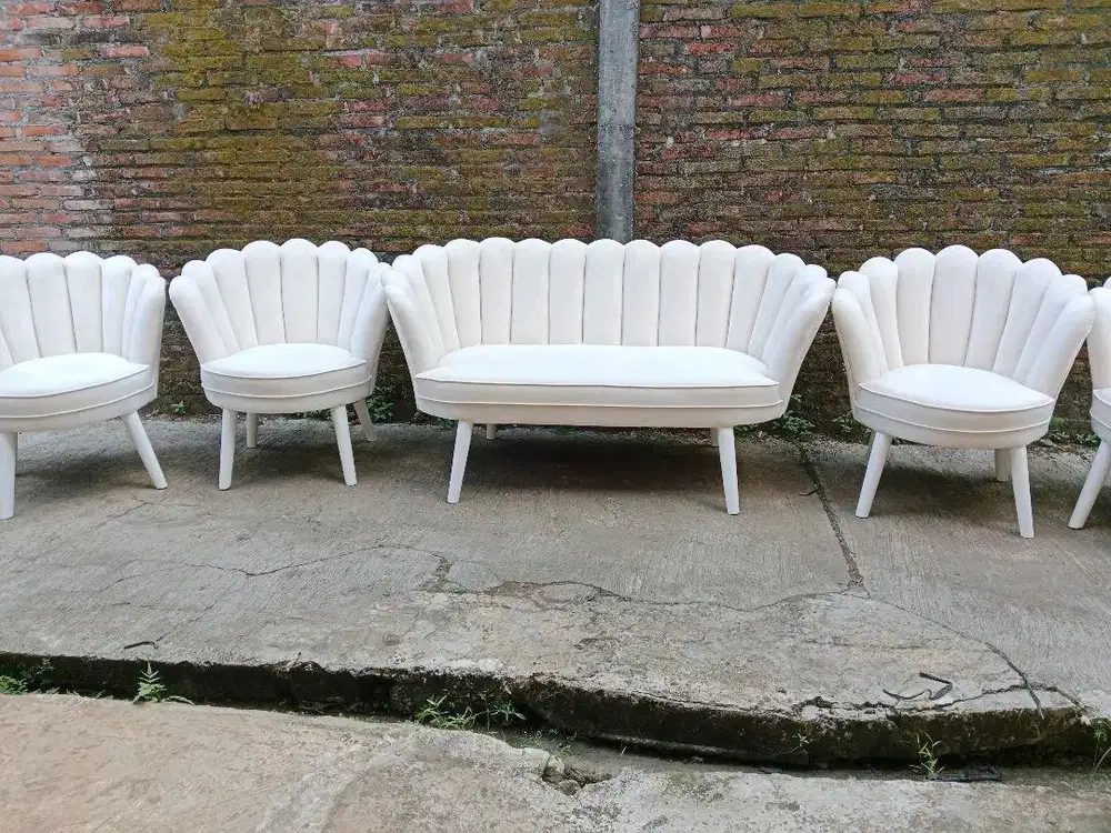 KURSI PELAMINAN MINIMALIS