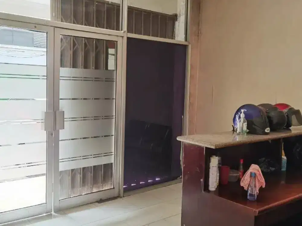 SIAP PAKAI Dijual Ruko di Roxy Mas, Jakarta Pusat.