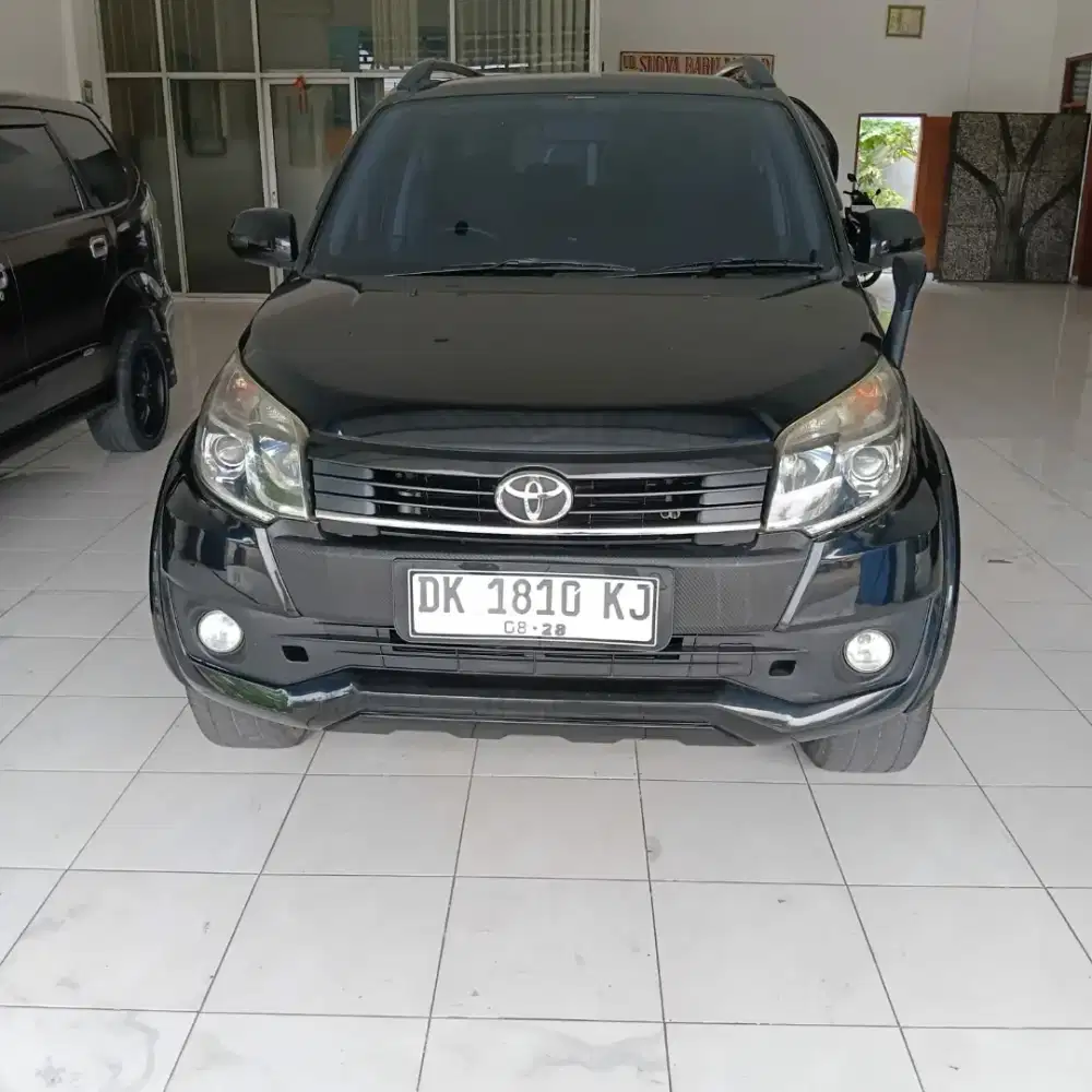Toyota Rush 1.5 G Manual 2016 Hitam