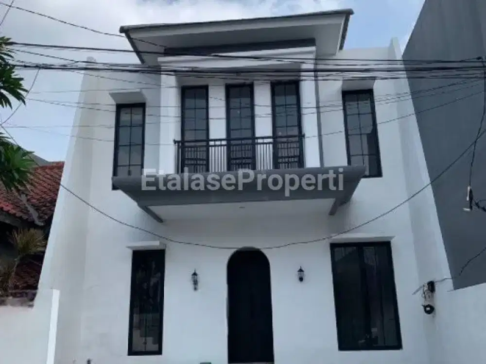 Rumah 2 Lantai Di Pondok Mutiara Sidoarjo