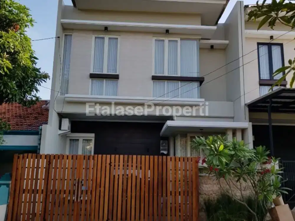 Rumah 2 Lantai Rungkut Asri Barat Siap Huni Belakang Kedai Kipas Dekat Superindo