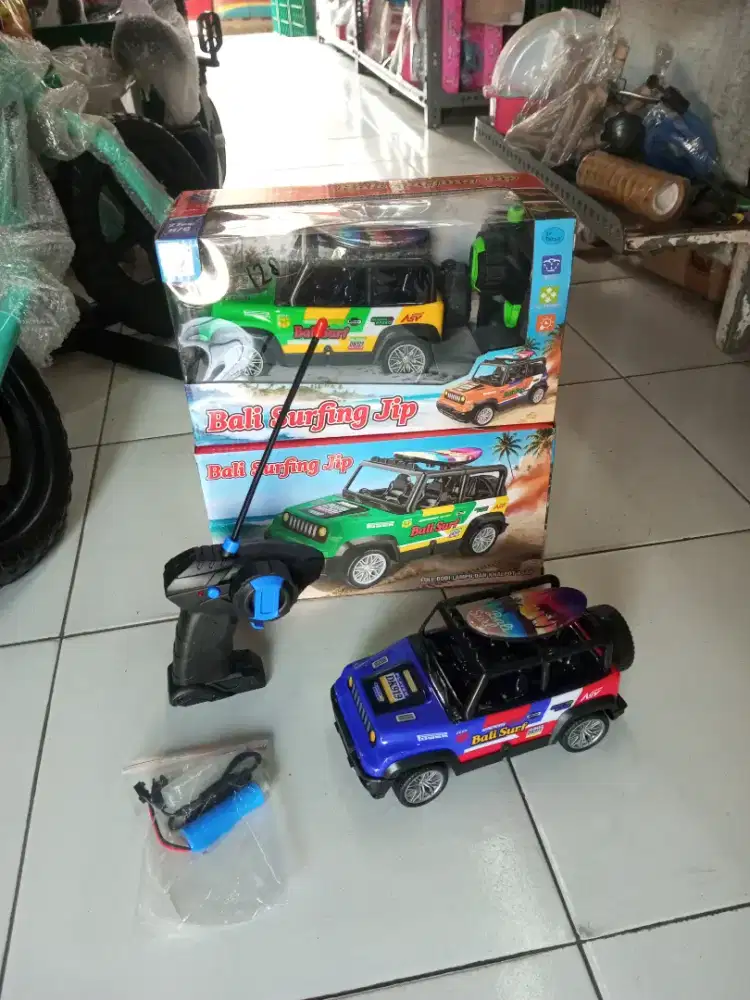 Mainan Anak Remot Control Jeep Surfing