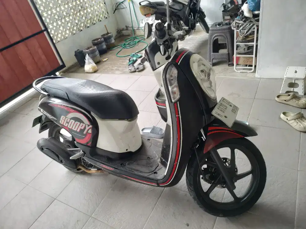 Jual santai scoopy th 2016