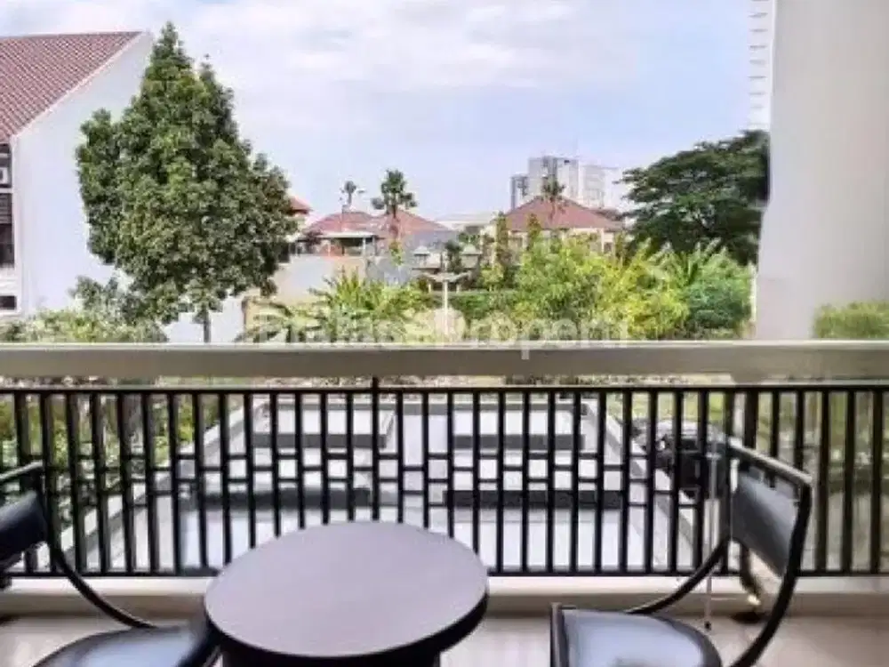 JUAL Rumah Mewah Pojok Siap Huni Di Floraya Margorejo