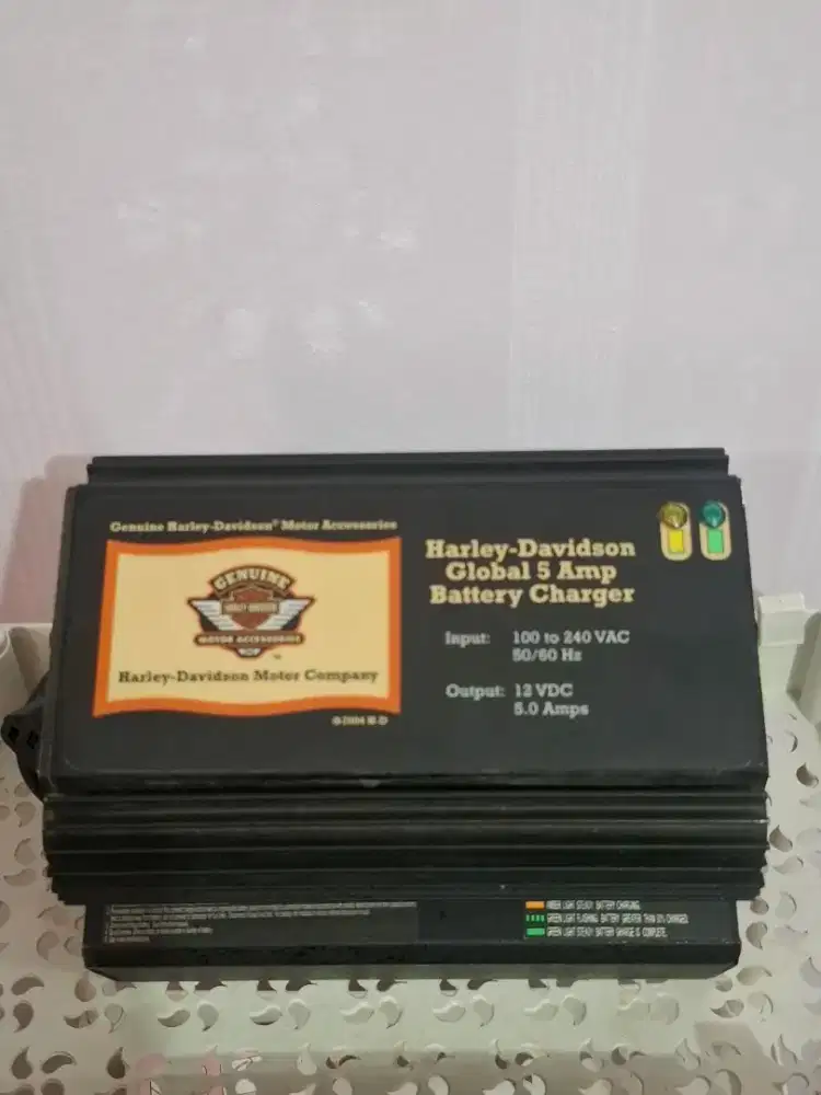 Harley Davidson Global 5 amp battere charger and tender