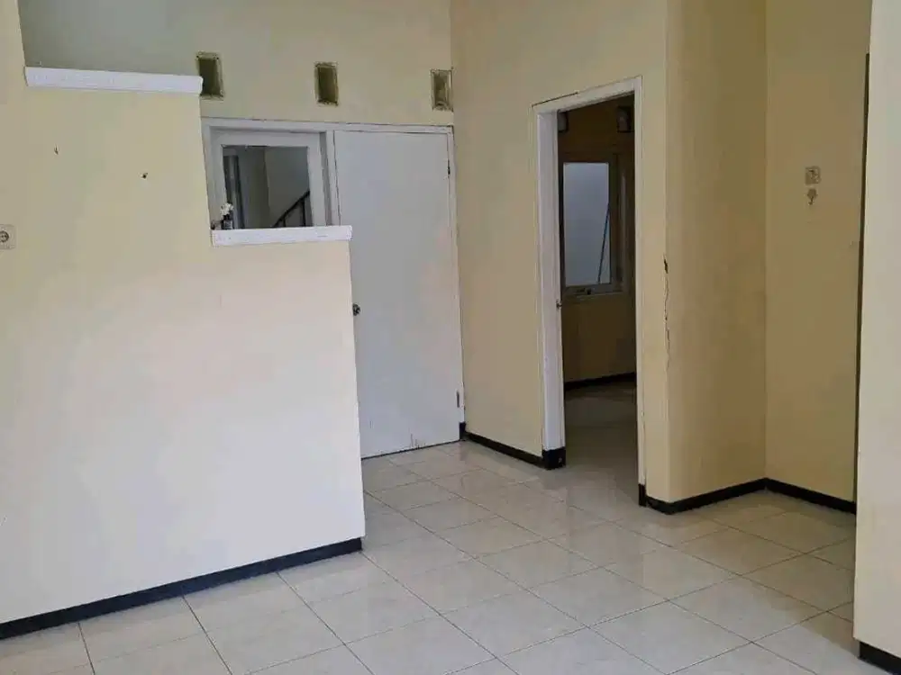 REV.A1222 MURAH Rumah Medokan Asri Surabaya Kawasan Bagus, Nyaman, Siap Huni