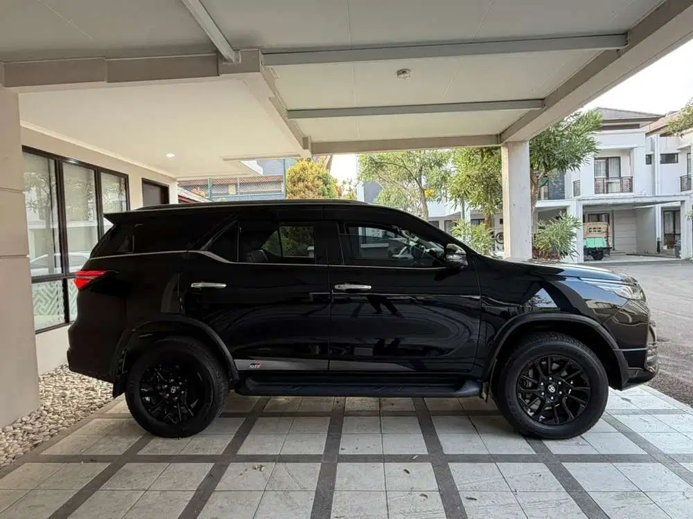 Toyota Fortuner 2023 Diesel