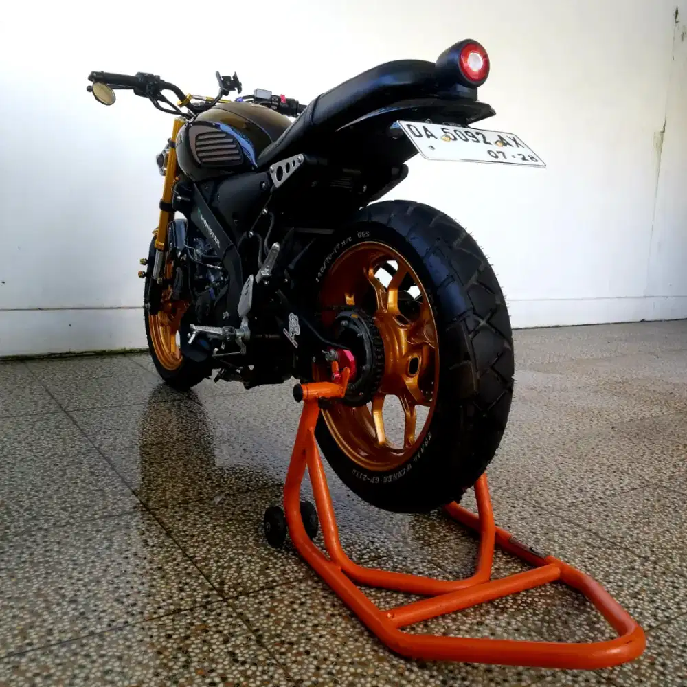 JUAL YAMAHA XSR 155 BLACK GOLD TAHUN 2023