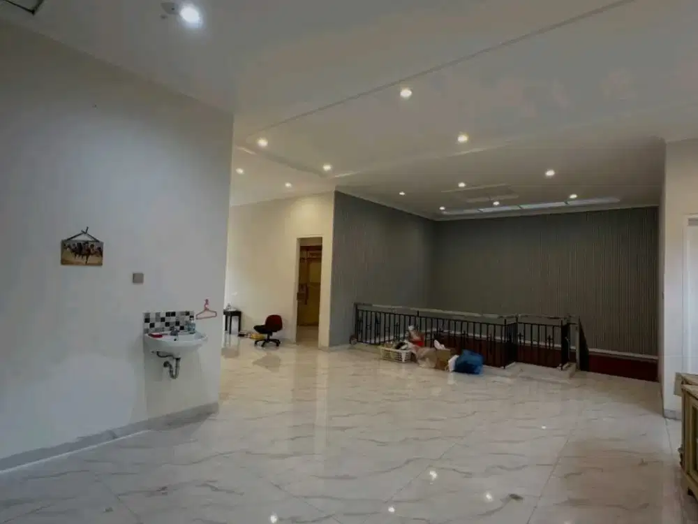 REV.A1247 MURAH Rumah Citraland Eastwood Surabaya Kawasan Bagus, Nyaman, Siap Huni