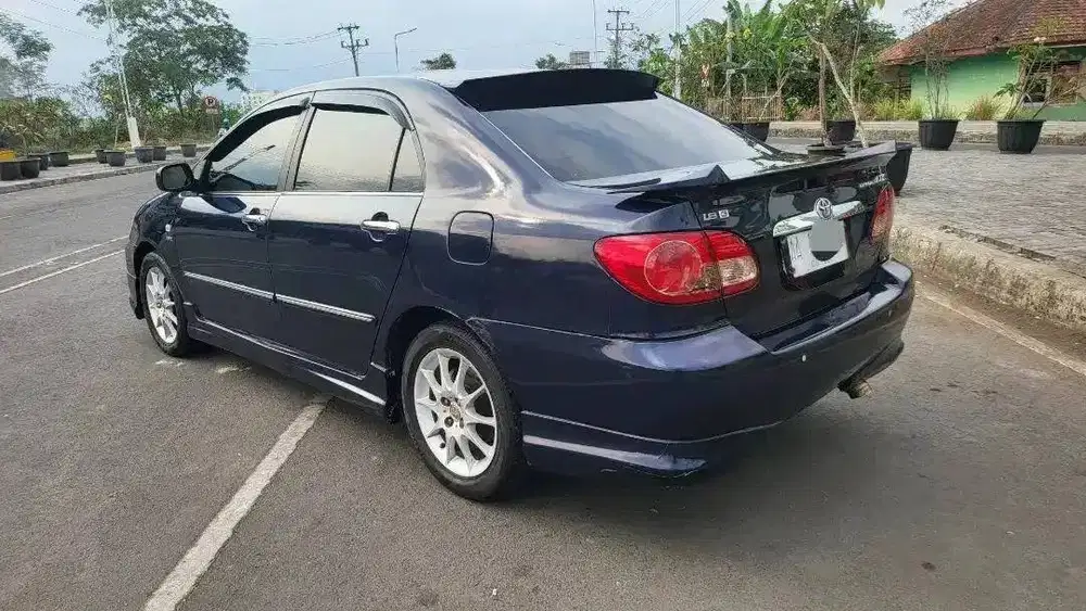 Toyota Corolla Altis 2004 – Sedan Elegan, Pajak ON, Surat Lengkap