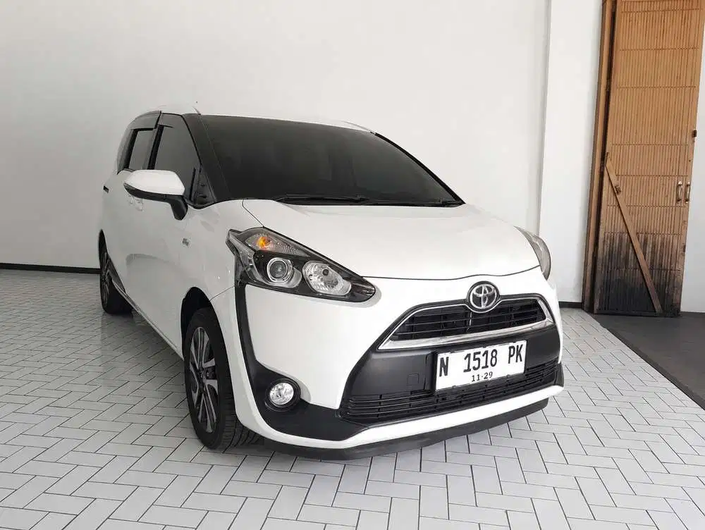 Toyota Sienta V 1.5L AT 2016 Bensin