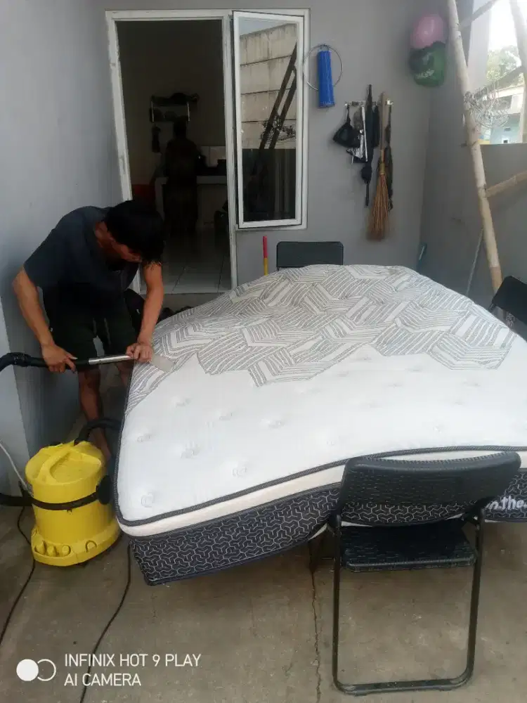Jasa cuci sofa spingbed kasur jokmobil dan karpet