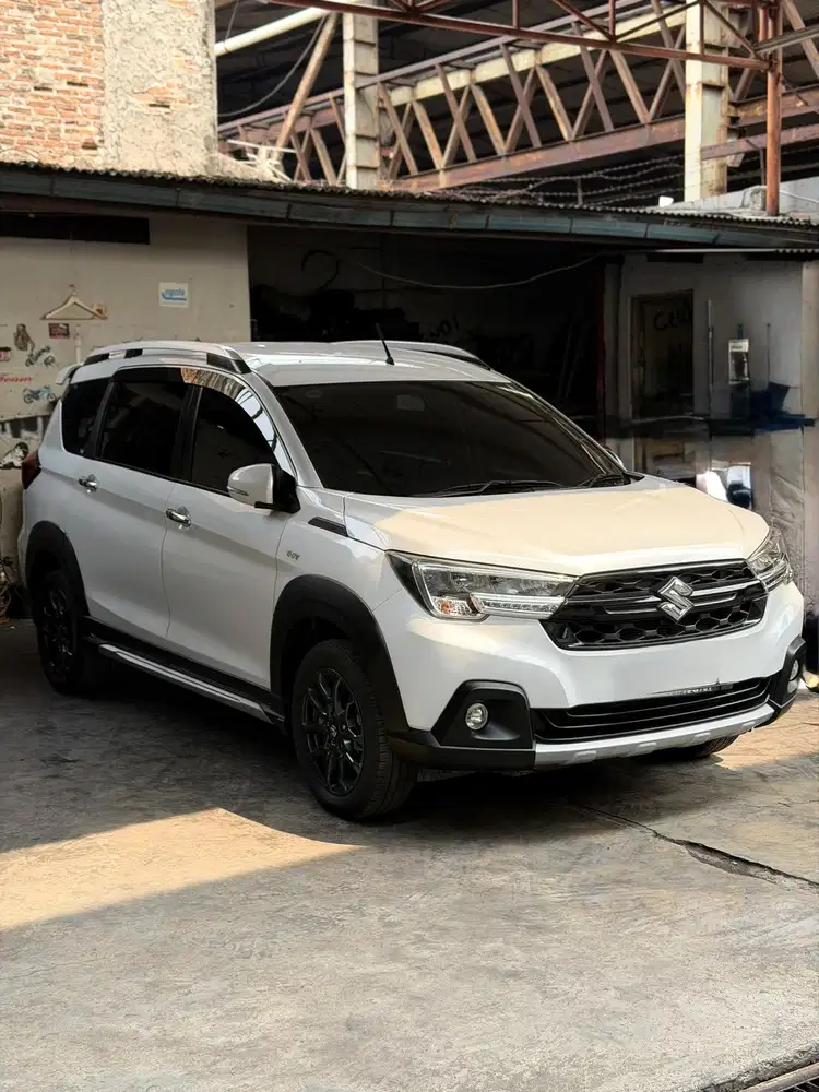 Suzuki XL7 Beta Hybrid AT 2023 Istimewa KM50RB Pajak Panjang