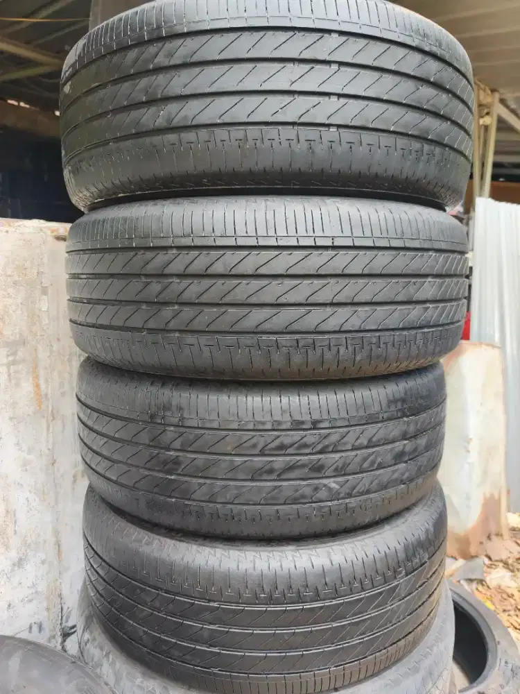 Bridgestone turanza 215 55 R17
