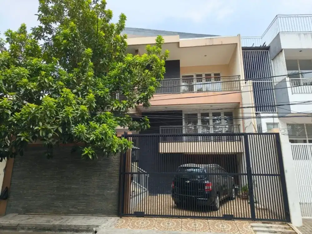 Dijual Rumah 2.5 lt, hdp utara, shm, 10x20 Citra Garden 2