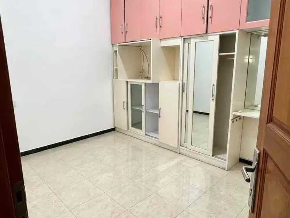 RUMAH SIAP HUNI DEKAT KAMPUS DAN JALAN SUHAT MALANG