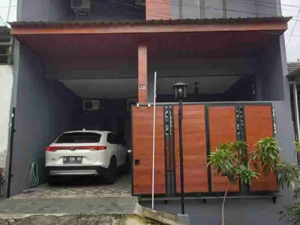 JUAL CEPAT,RUMAH BAGUS,2 LANTAI,BONUS ISIAN KOMPLIT,SEMARANG BARAT