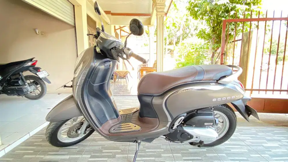 Honda Scoopy 2021 Coklat Keyless Tangan Pertama Pajak Jalan Plat AB