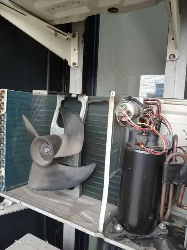 Service AC terdekat,cuci,bongkar pasang,perbaikan AC, netes AC bocor