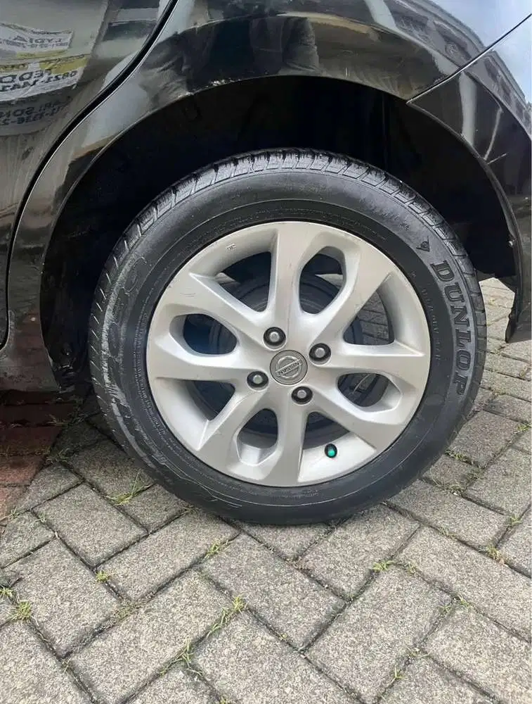 Nissan March 2013 Bensin