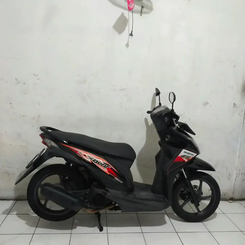 Honda Beat Fi 2013 Bagus Lengkap