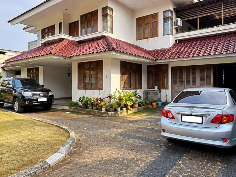 Rumah Pinggir Jalan Tanah Luas Bisa Untuk Kantor