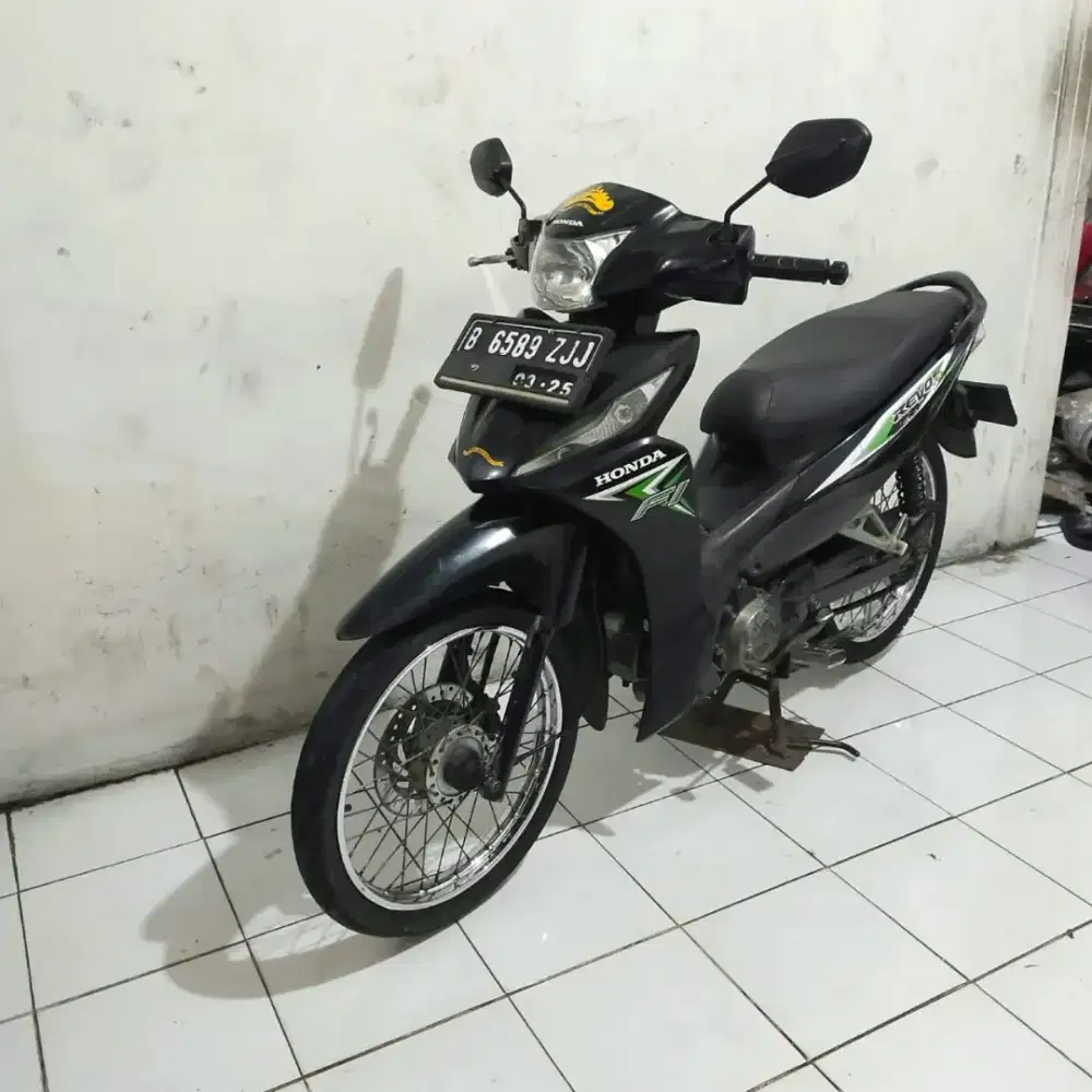 Honda Revo Fi 2016 Lengkap Bagus