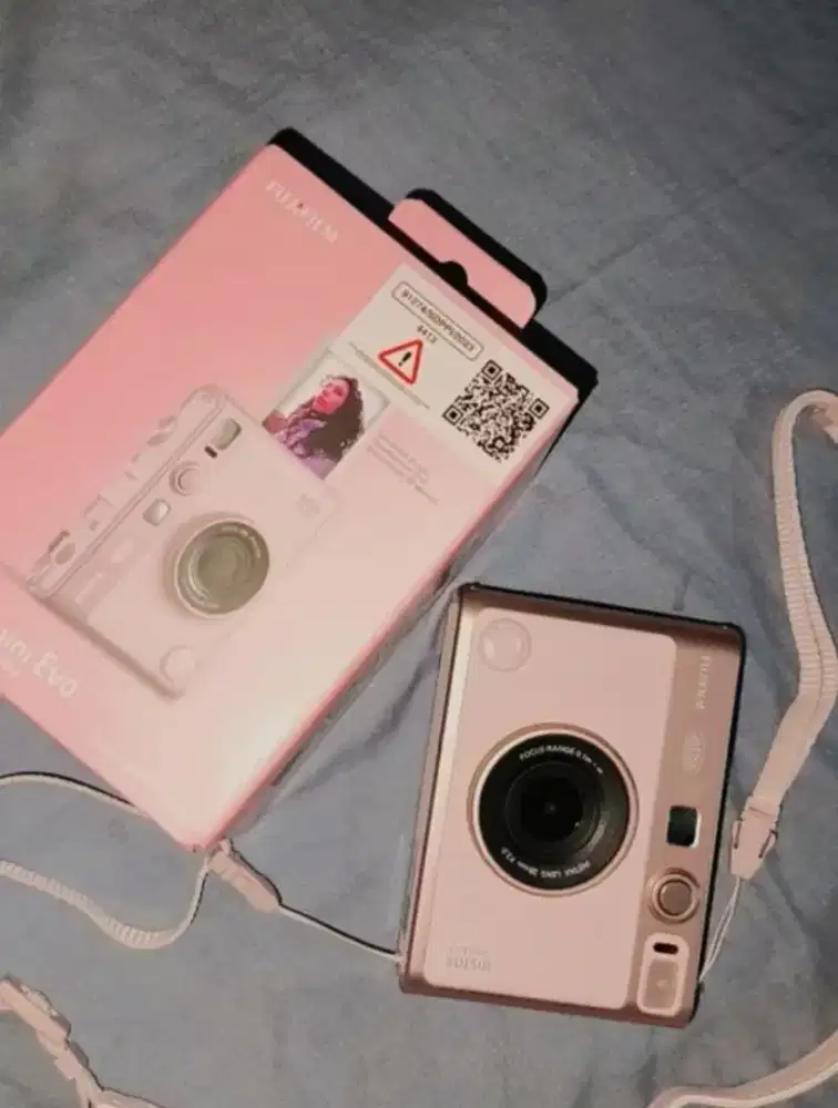 Instax mini evo gentle rose segel ori new