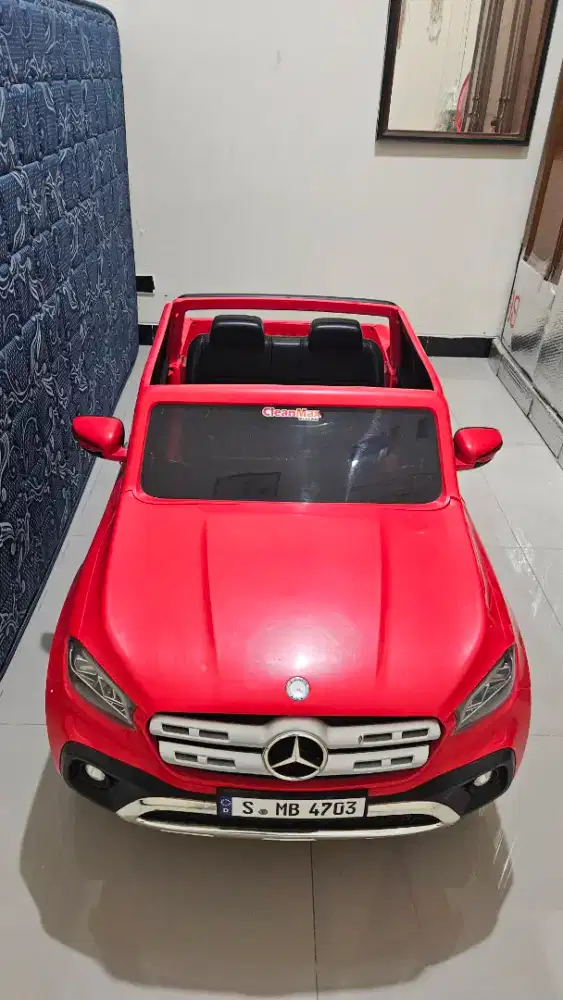 Mobil Aki Anak dengan Remote Control