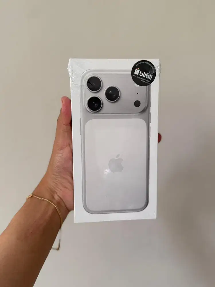 Iphone 17 pro 256gb BNIB Blibli