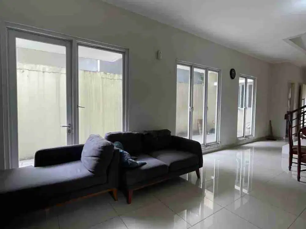 Dijual Rumah Di Cluster San Lorenzo Gading Serpong Tangerang