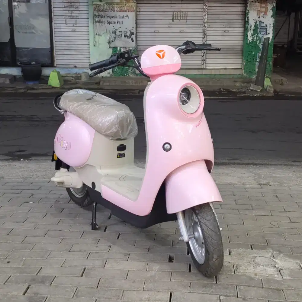 SEPEDA LISTRIK MURAH BISA KREDIT SYARAT KTP AJA TANPA