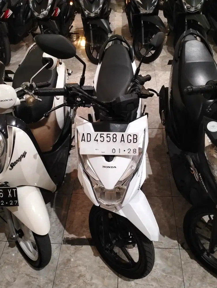 Honda beat street murah