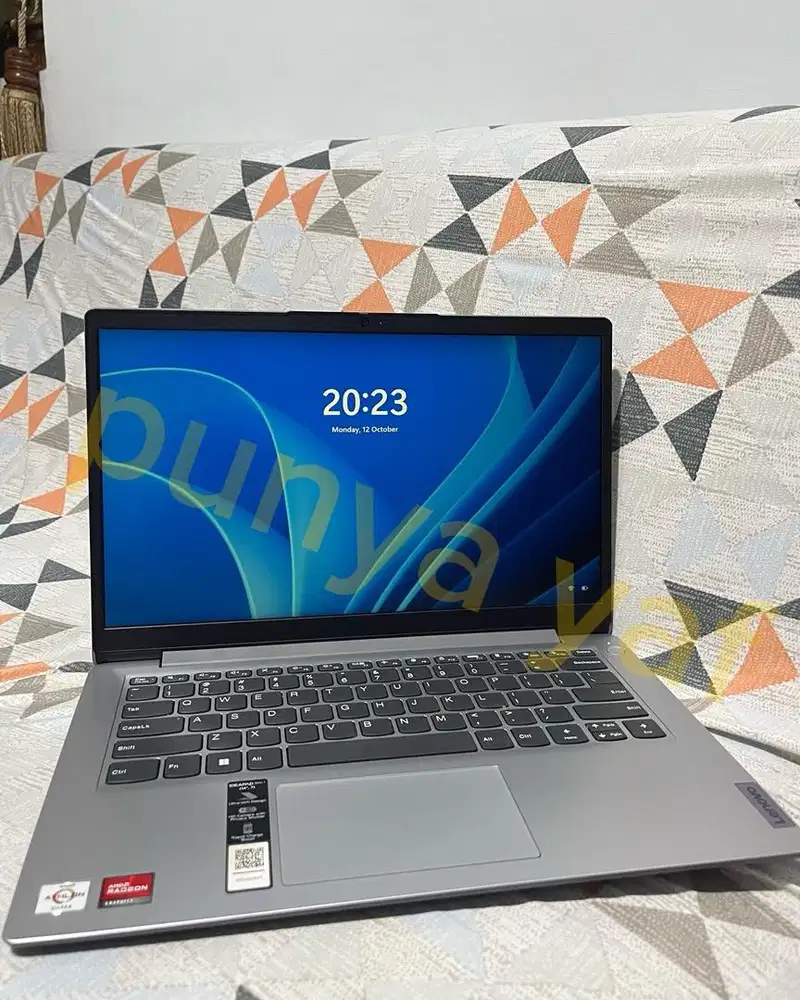 Laptop Lenovo IdeaPad  (Silver)