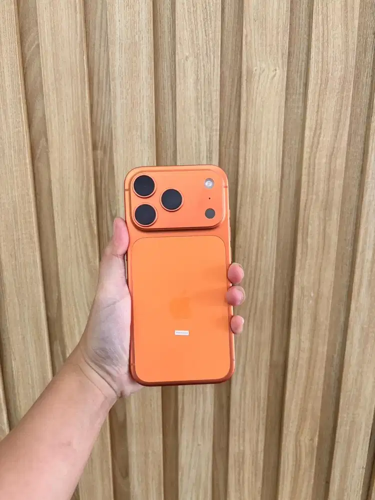 CICILAN IPHONE 17 PRO 512GB SECOND LIKE NEW