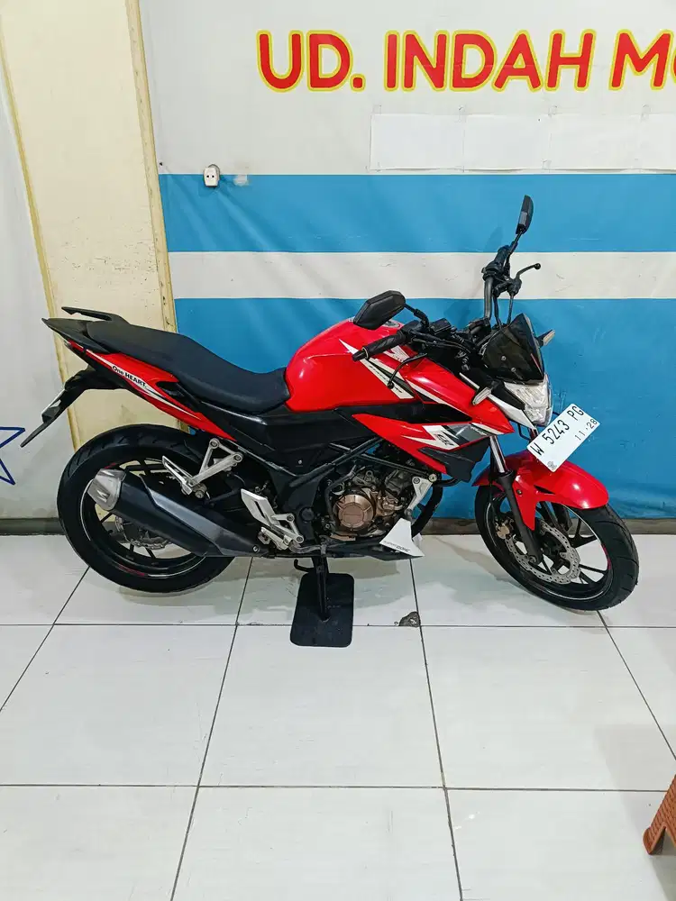 UNIT READY HONDA CB150R STREETFIRE 2018 BISA KREDIT TENOR MAX 2TH