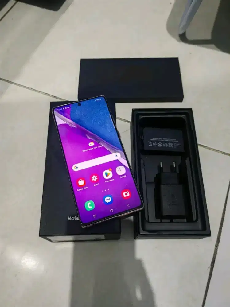 Samsung Note 20 8/256 Sein