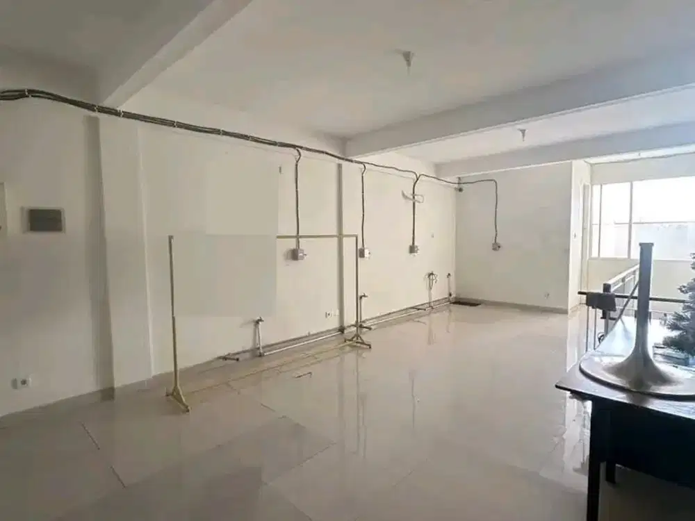 RON.A1854 MURAH RUKO SAN ANTONIO PAKUWON CITY SURABAYA SIAP PAKAI USAHA, KANTOR