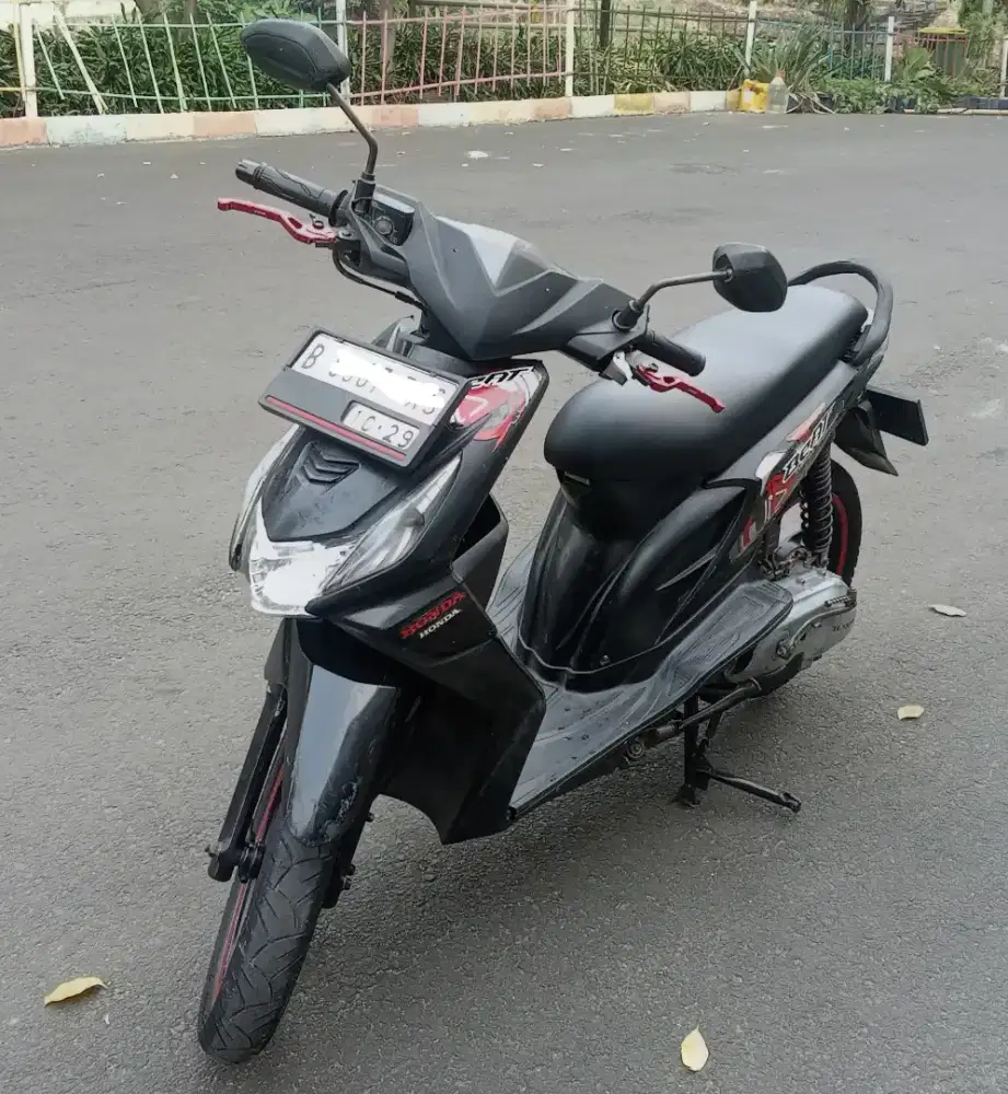 Dijual Honda beat th 2009