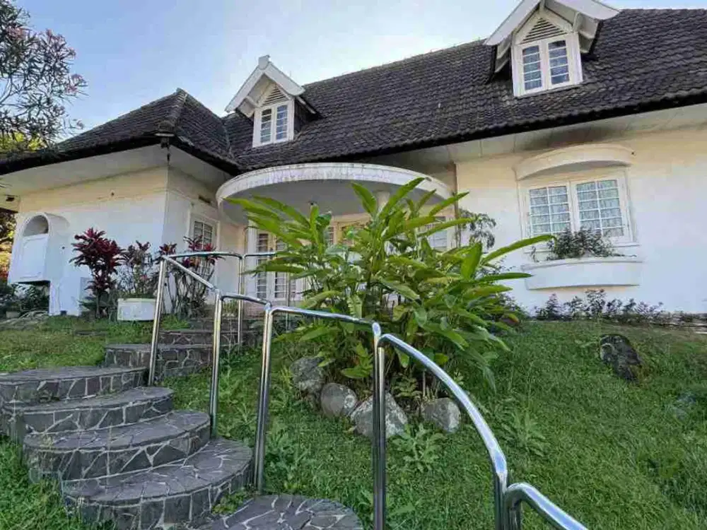 Dijual Cepat Rumah HOOK Murah! American Classic Dibawah NJOP Di Setrasari Bandung