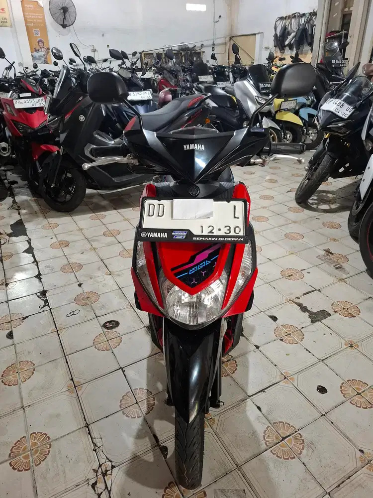 Yamaha Mio M3 125cc 2025 Merah Hitam L