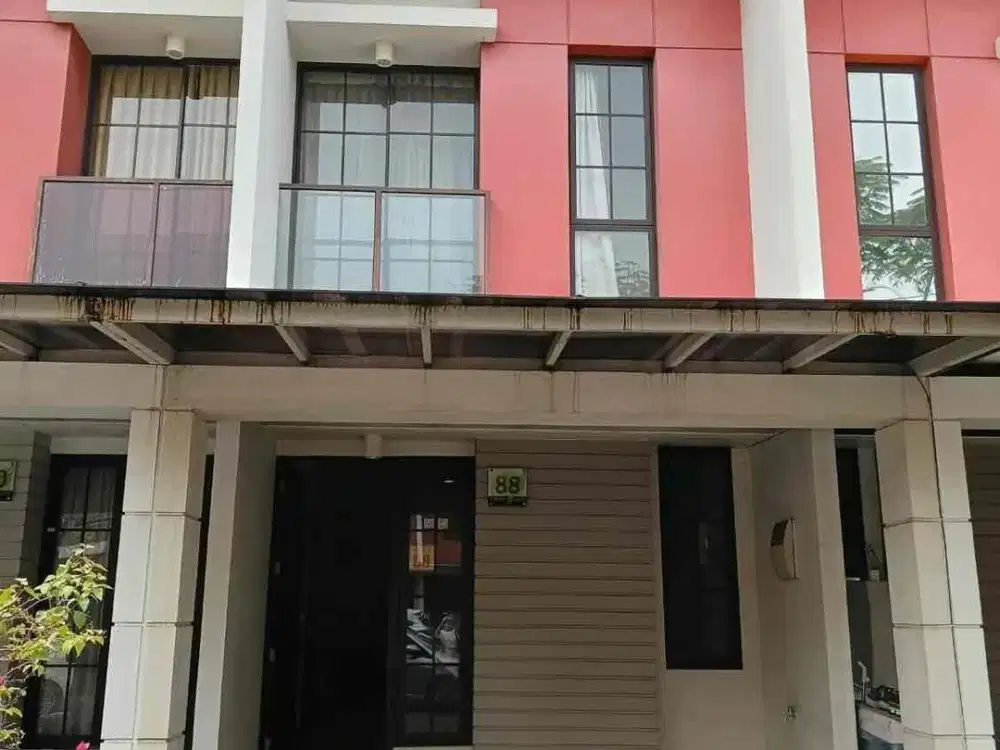 Disewakan Rumah 2 Lantai Unfurnished di Greenvillage
Cipondoh - Tangerang