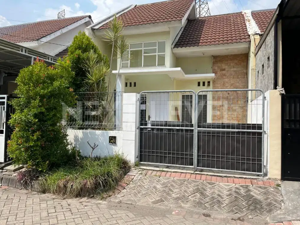 Dijual rumah murah di taman wisata regency Surabaya barat