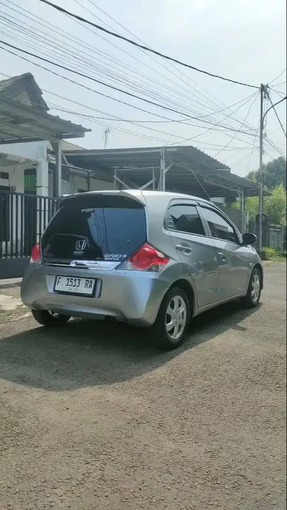 Dijual Honda Brio Satya E CVT Matic 2017/2018 Silver – Siap Pakai!