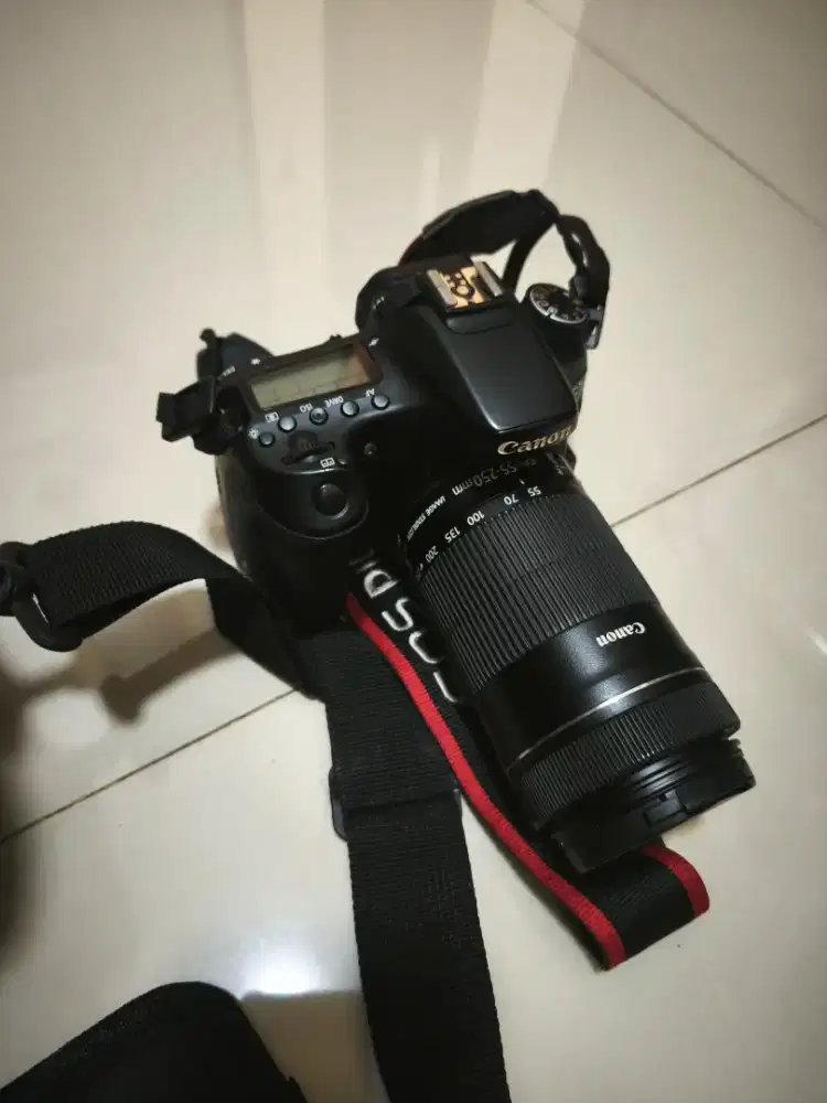 DSLR Canon D70D dual Lensa