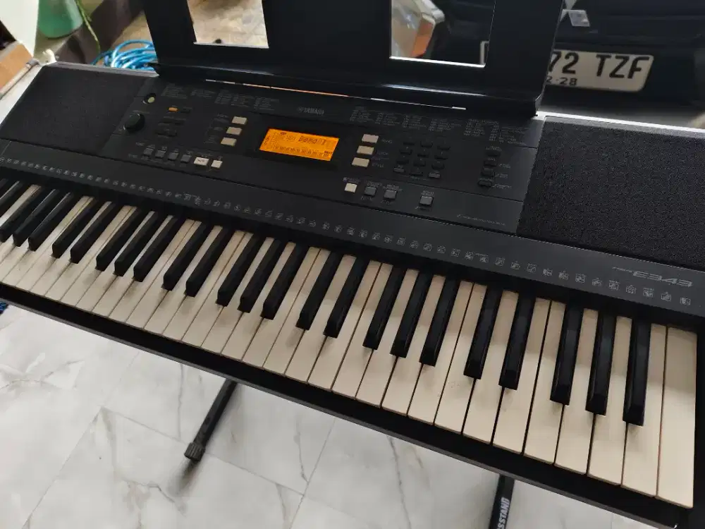 YAMAHA PSR E 343